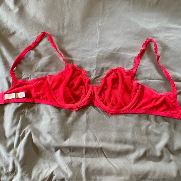 NWOT LIMITED EDITION vs dream angels red rhinestone unlined lace demi bra - Picture 5 of 8